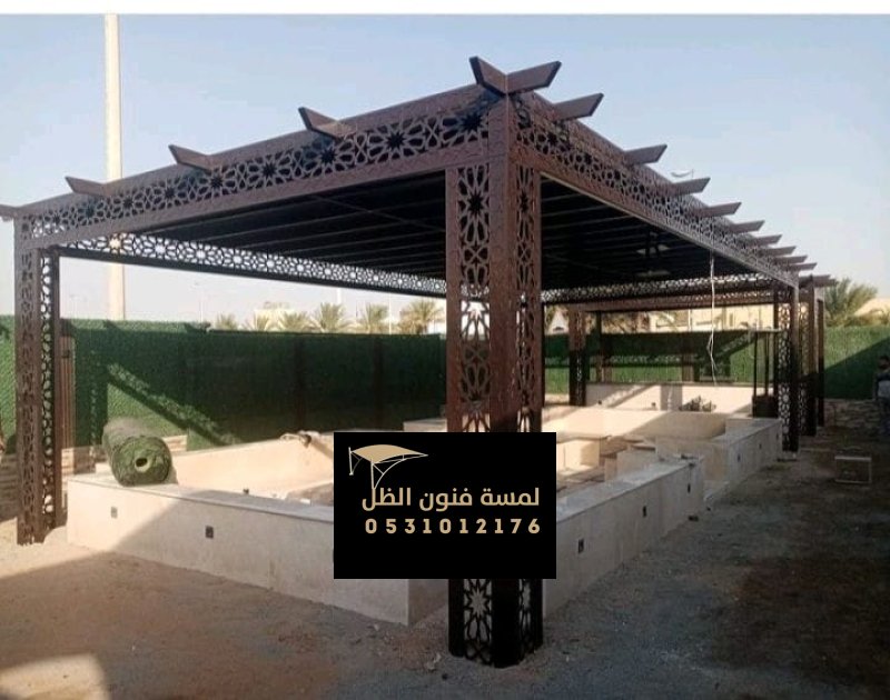 جلسات خارجية ببرجولات أنيقة