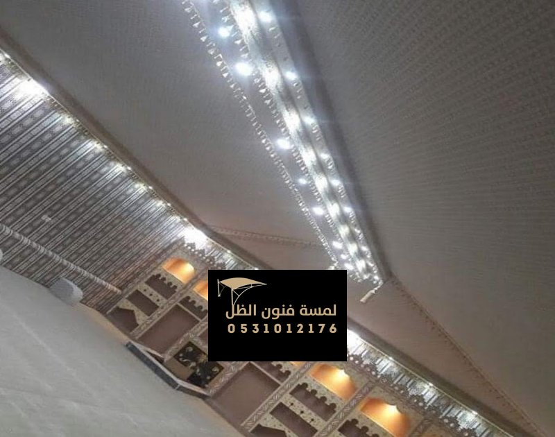 خيام وبيوت شعر تضيف طابعًا تراثيًا